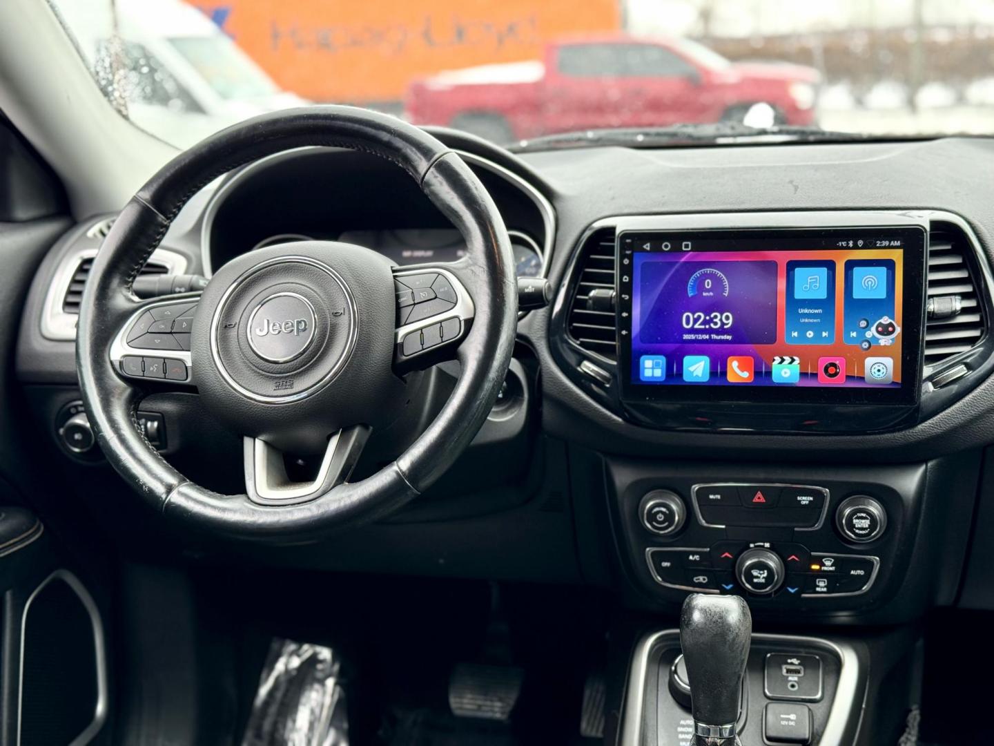 2018 BLACK Jeep Compass Sport 4WD (3C4NJDBB1JT) with an 2.4L L4 DOHC 16V engine, located at 7600 S Western Ave., Chicago, IL, 60620, (773) 918-3980, 0.000000, 0.000000 - Photo#9