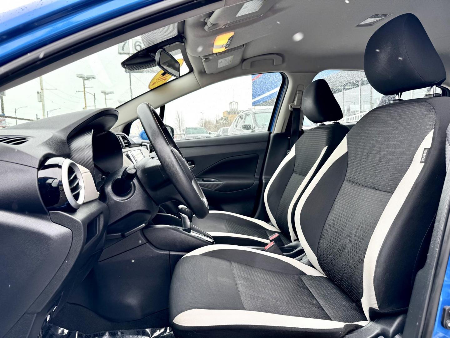 2021 BLUE Nissan Versa SV (3N1CN8EV0ML) with an 1.6L L4 DOHC 16V engine, CVT transmission, located at 7600 S Western Ave., Chicago, IL, 60620, (773) 918-3980, 0.000000, 0.000000 - Photo#6