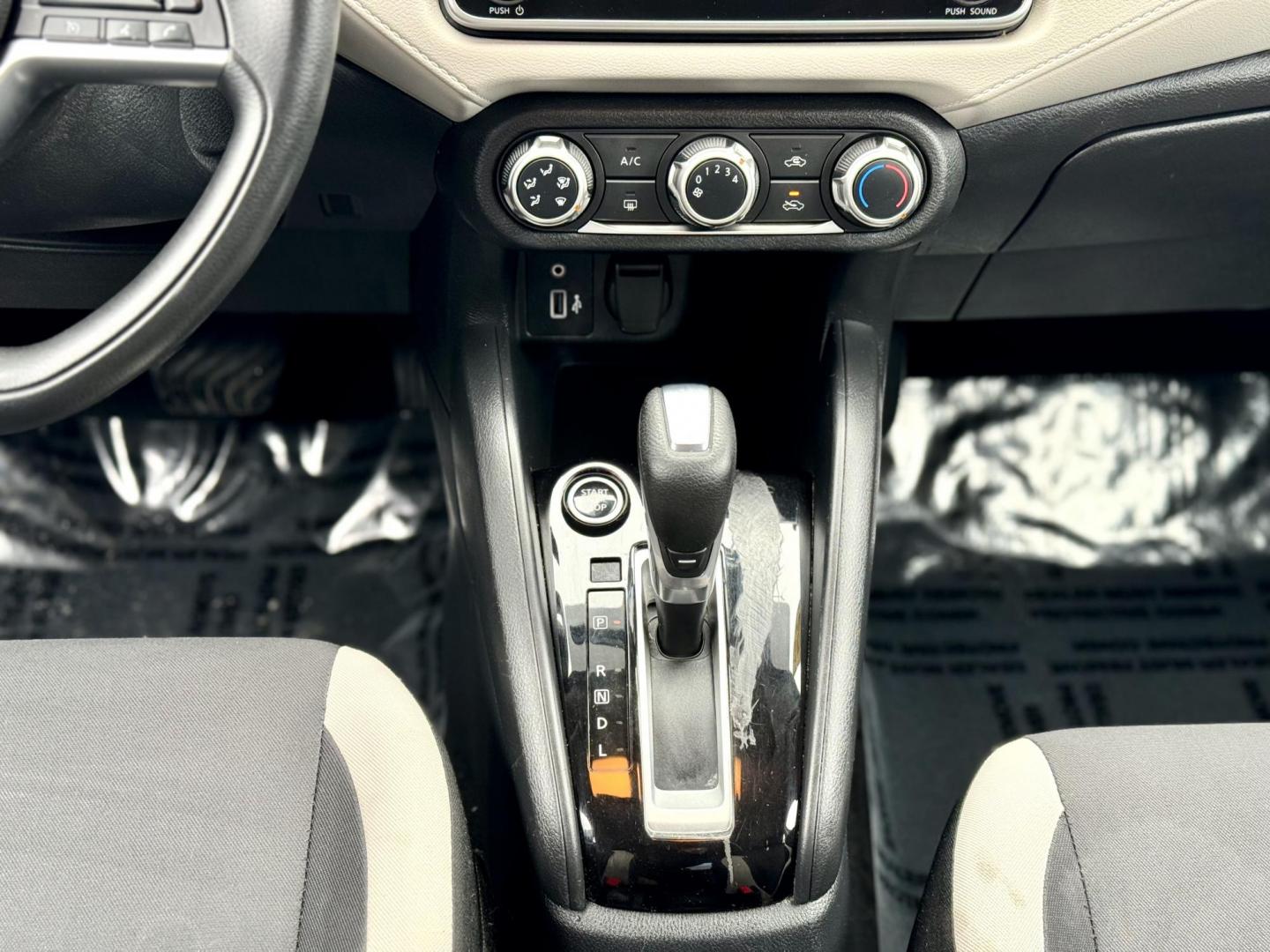 2021 BLUE Nissan Versa SV (3N1CN8EV0ML) with an 1.6L L4 DOHC 16V engine, CVT transmission, located at 7600 S Western Ave., Chicago, IL, 60620, (773) 918-3980, 0.000000, 0.000000 - Photo#8