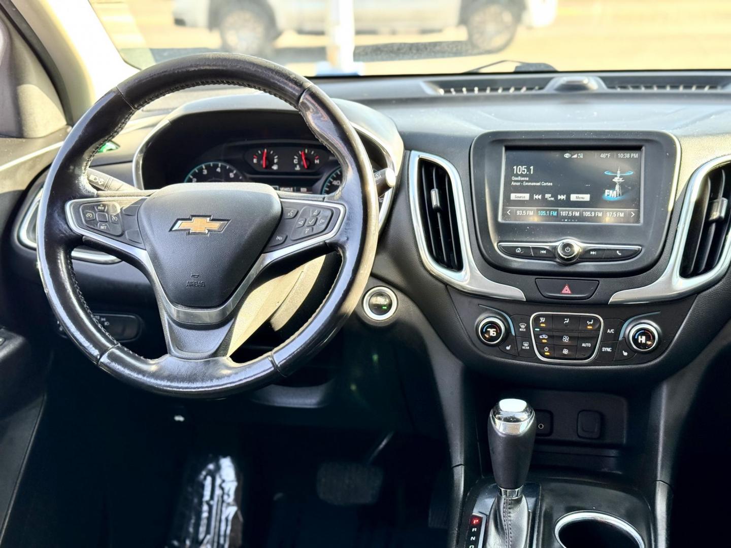 2018 WHITE Chevrolet Equinox LT 2WD (3GNAXJEVXJL) with an 1.5L L4 DIR DOHC 16V TURBO engine, 6A transmission, located at 7600 S Western Ave., Chicago, IL, 60620, (773) 918-3980, 0.000000, 0.000000 - Photo#9