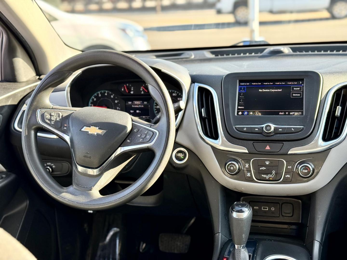 2021 WHITE Chevrolet Equinox LS 2WD (3GNAXHEV7MS) with an 1.5L L4 DOHC 16V TURBO engine, 6A transmission, located at 7600 S Western Ave., Chicago, IL, 60620, (773) 918-3980, 0.000000, 0.000000 - Photo#9