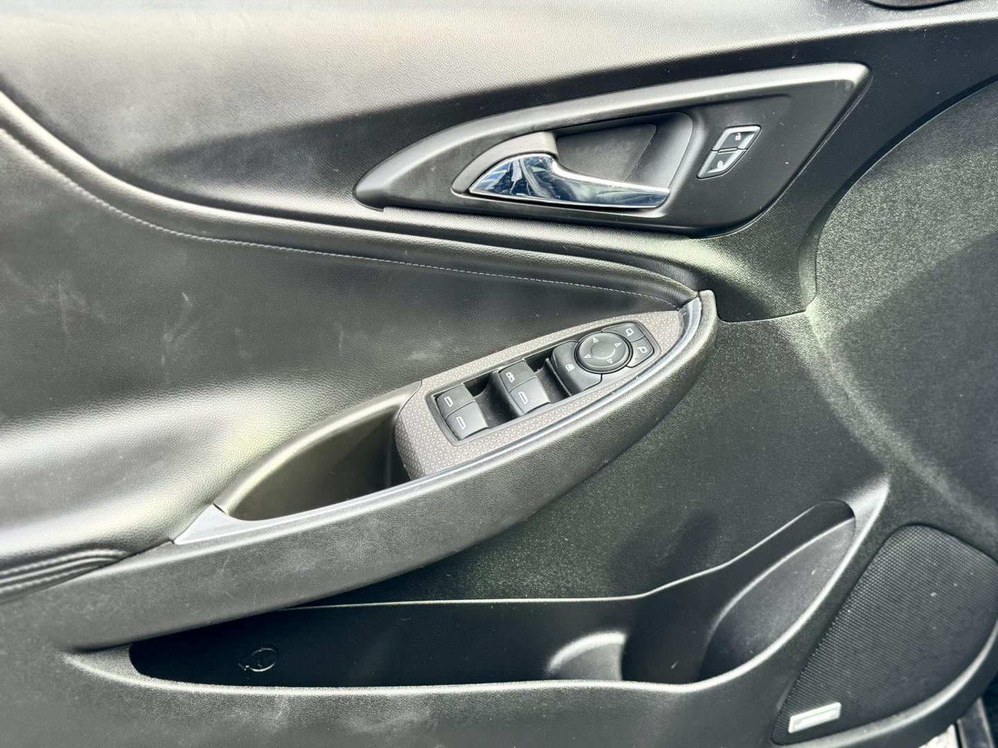 2017 BLACK Chevrolet Malibu 1LT (1G1ZE5ST8HF) with an 1.5L L4 DOHC 16V engine, 6A transmission, located at 7600 S Western Ave., Chicago, IL, 60620, (773) 918-3980, 0.000000, 0.000000 - Photo#6