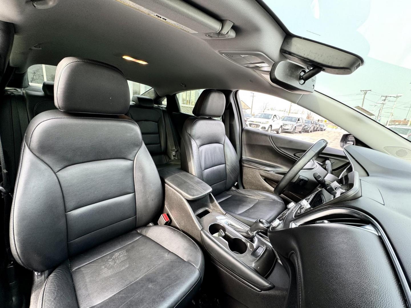 2017 BLACK Chevrolet Malibu 1LT (1G1ZE5ST8HF) with an 1.5L L4 DOHC 16V engine, 6A transmission, located at 7600 S Western Ave., Chicago, IL, 60620, (773) 918-3980, 0.000000, 0.000000 - Photo#11