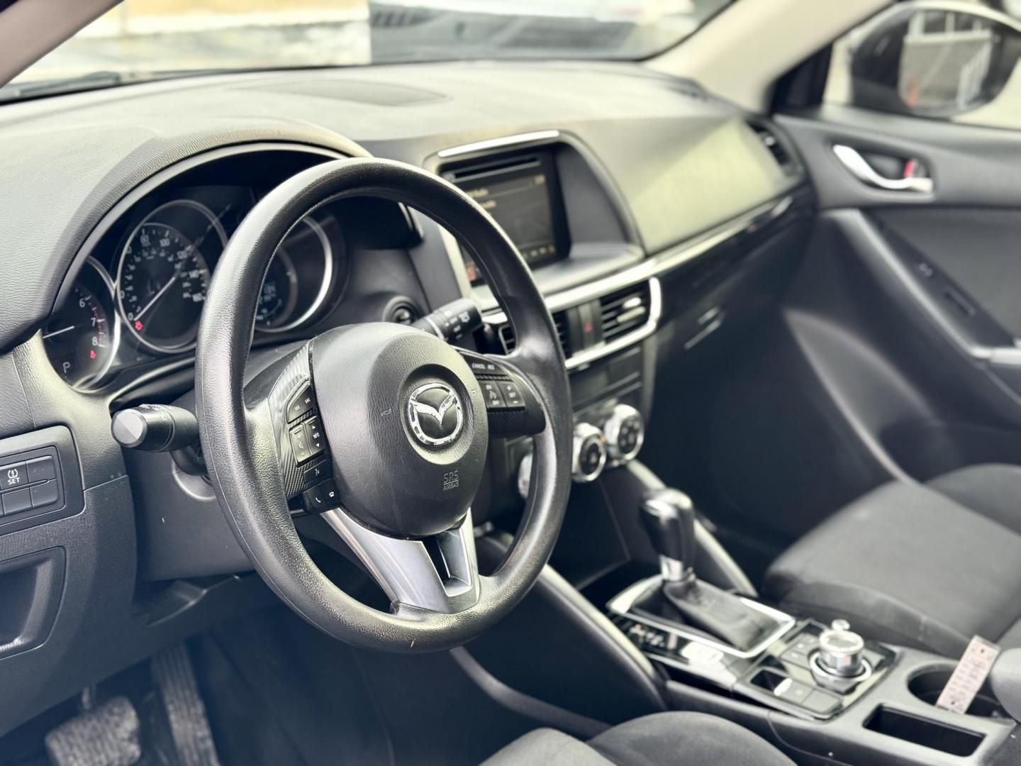 2016 BLACK Mazda CX-5 Sport AWD (JM3KE4BY4G0) with an 2.5L L4 DOHC 16V engine, 6-Speed Automatic transmission, located at 7600 S Western Ave., Chicago, IL, 60620, (773) 918-3980, 0.000000, 0.000000 - Photo#5