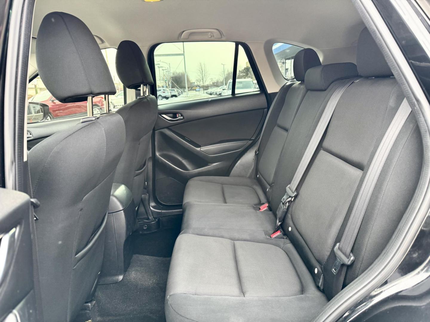 2016 BLACK Mazda CX-5 Sport AWD (JM3KE4BY4G0) with an 2.5L L4 DOHC 16V engine, 6-Speed Automatic transmission, located at 7600 S Western Ave., Chicago, IL, 60620, (773) 918-3980, 0.000000, 0.000000 - Photo#8