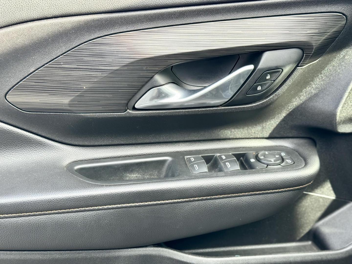 2019 BLACK GMC Terrain SLT AWD (3GKALVEV2KL) with an 1.4L L4 DOHC 16V TURBO engine, 6A transmission, located at 7600 S Western Ave., Chicago, IL, 60620, (773) 918-3980, 0.000000, 0.000000 - Photo#6