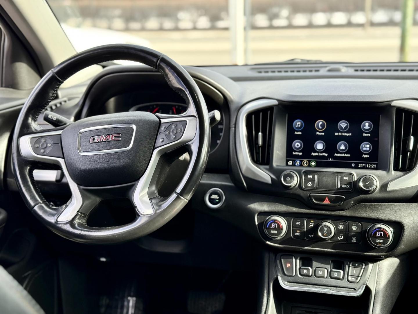 2019 BLACK GMC Terrain SLT AWD (3GKALVEV2KL) with an 1.4L L4 DOHC 16V TURBO engine, 6A transmission, located at 7600 S Western Ave., Chicago, IL, 60620, (773) 918-3980, 0.000000, 0.000000 - Photo#9