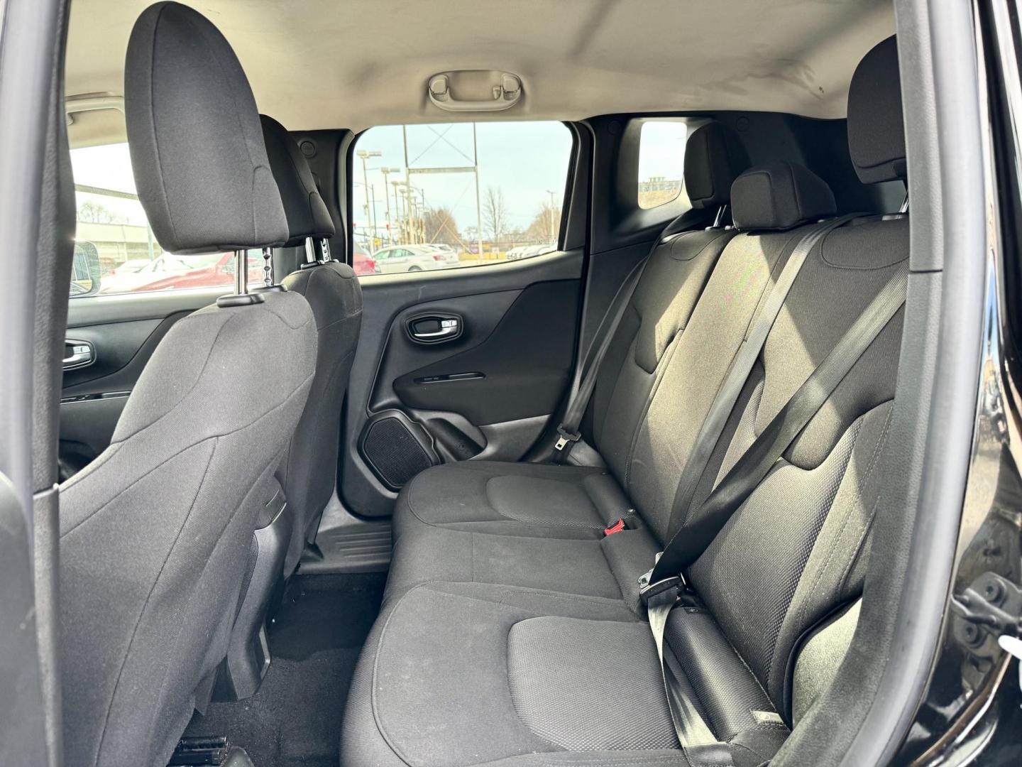 2019 BLACK Jeep Renegade Sport 4WD (ZACNJBAB6KP) with an 2.4L L4 DOHC 16V engine, 6M transmission, located at 7600 S Western Ave., Chicago, IL, 60620, (773) 918-3980, 0.000000, 0.000000 - Photo#8