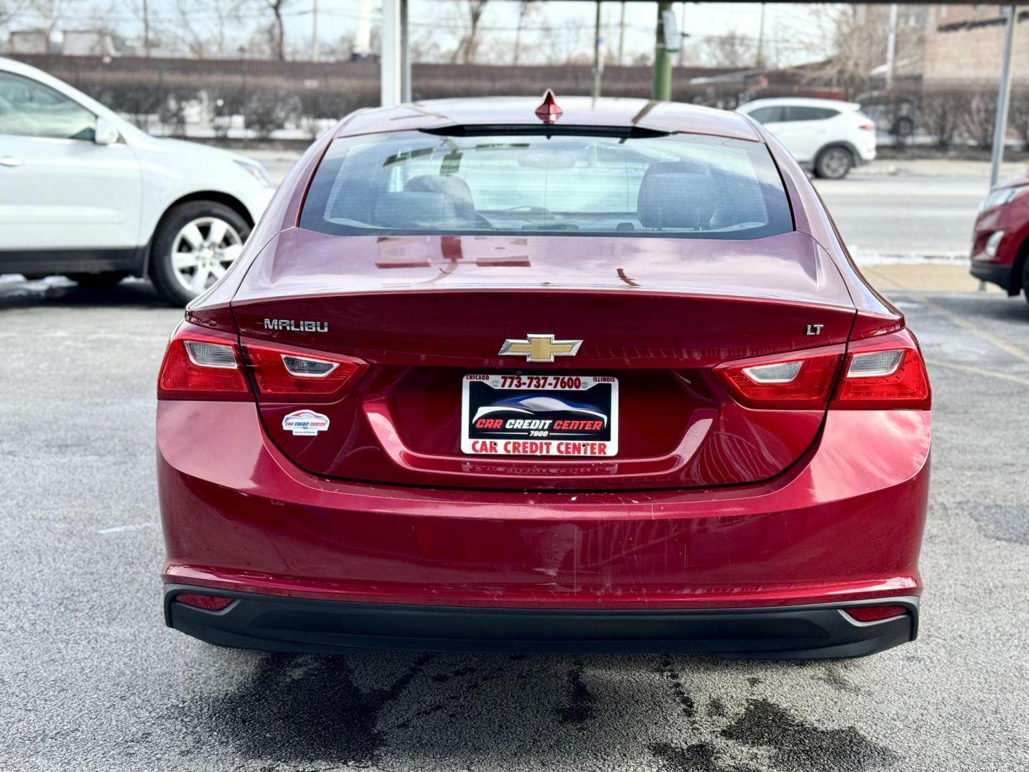 2017 RED Chevrolet Malibu 1LT (1G1ZE5ST5HF) with an 1.5L L4 DOHC 16V engine, 6A transmission, located at 7600 S Western Ave., Chicago, IL, 60620, (773) 918-3980, 0.000000, 0.000000 - Photo#3