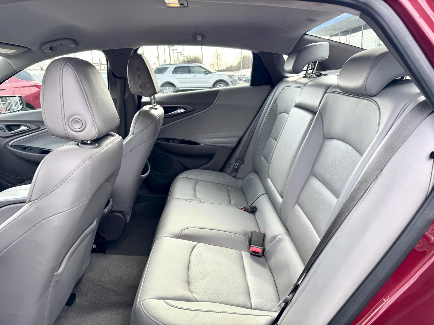 2017 RED Chevrolet Malibu 1LT (1G1ZE5ST5HF) with an 1.5L L4 DOHC 16V engine, 6A transmission, located at 7600 S Western Ave., Chicago, IL, 60620, (773) 918-3980, 0.000000, 0.000000 - Photo#8