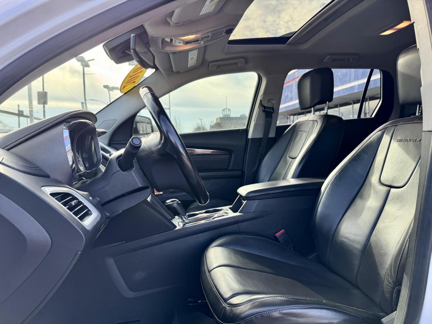 2016 PEARL GMC Terrain Denali FWD (2GKFLRE31G6) with an 3.6L V6 DOHC 24V engine, 6A transmission, located at 7600 S Western Ave., Chicago, IL, 60620, (773) 918-3980, 0.000000, 0.000000 - Photo#7