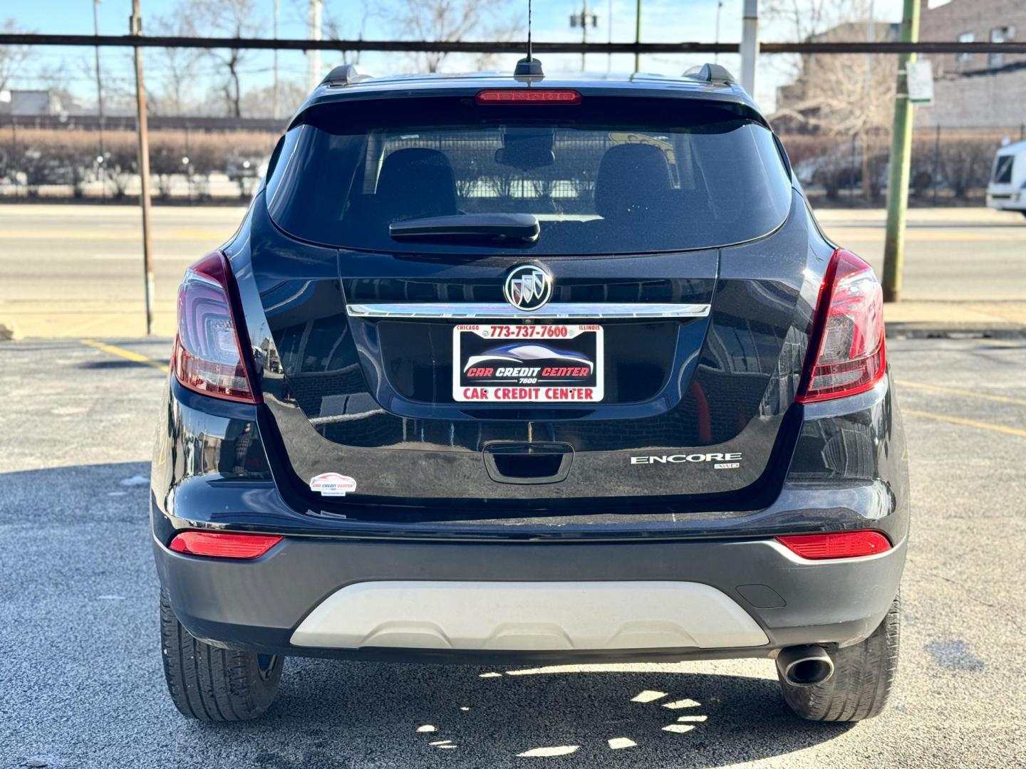 2022 BLACK Buick Encore Preferred AWD (KL4CJESM9NB) with an 1.4L L4 DOHC 16V TURBO engine, 6A transmission, located at 7600 S Western Ave., Chicago, IL, 60620, (773) 918-3980, 0.000000, 0.000000 - Photo#3