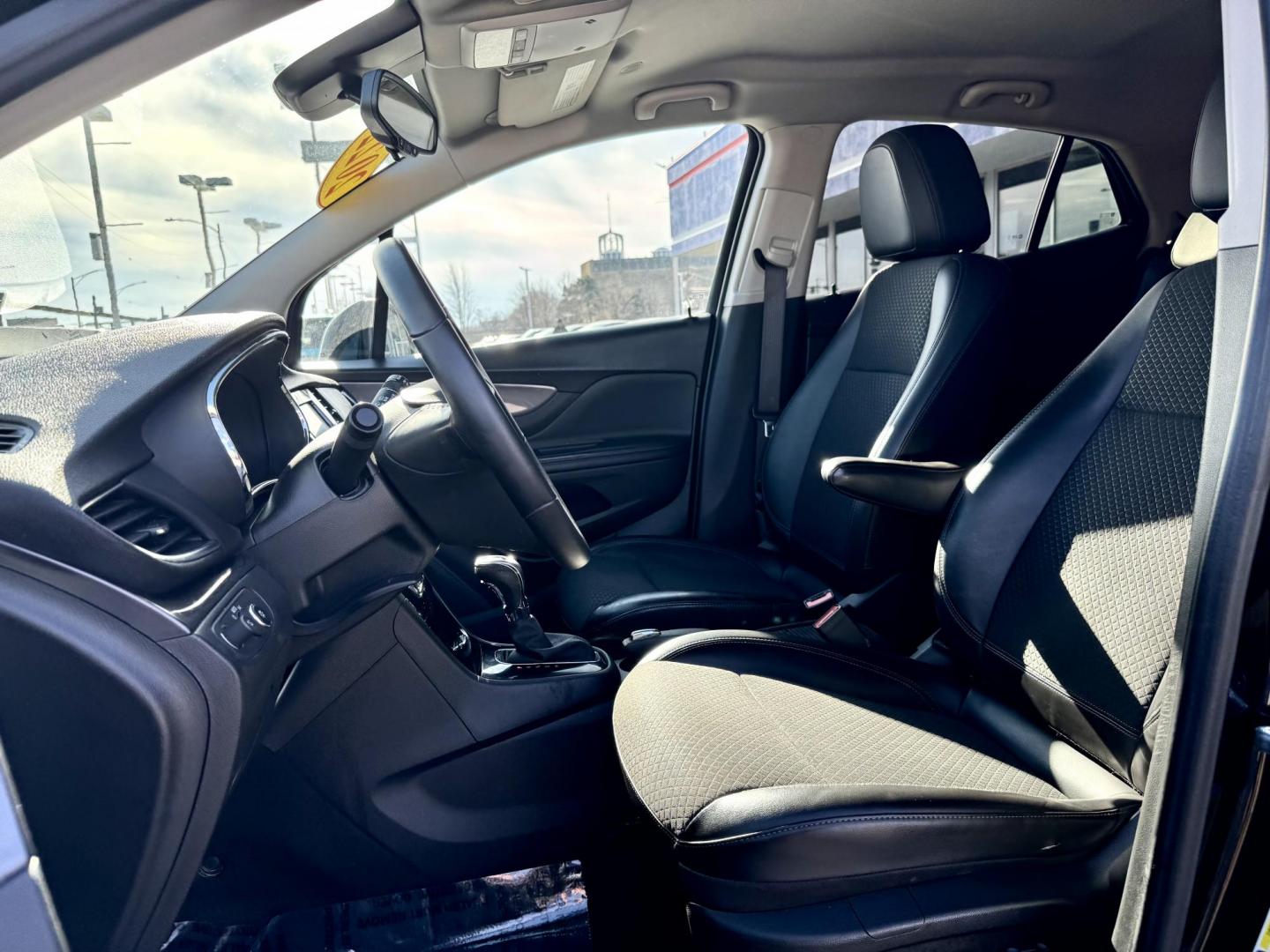 2022 BLACK Buick Encore Preferred AWD (KL4CJESM9NB) with an 1.4L L4 DOHC 16V TURBO engine, 6A transmission, located at 7600 S Western Ave., Chicago, IL, 60620, (773) 918-3980, 0.000000, 0.000000 - Photo#7
