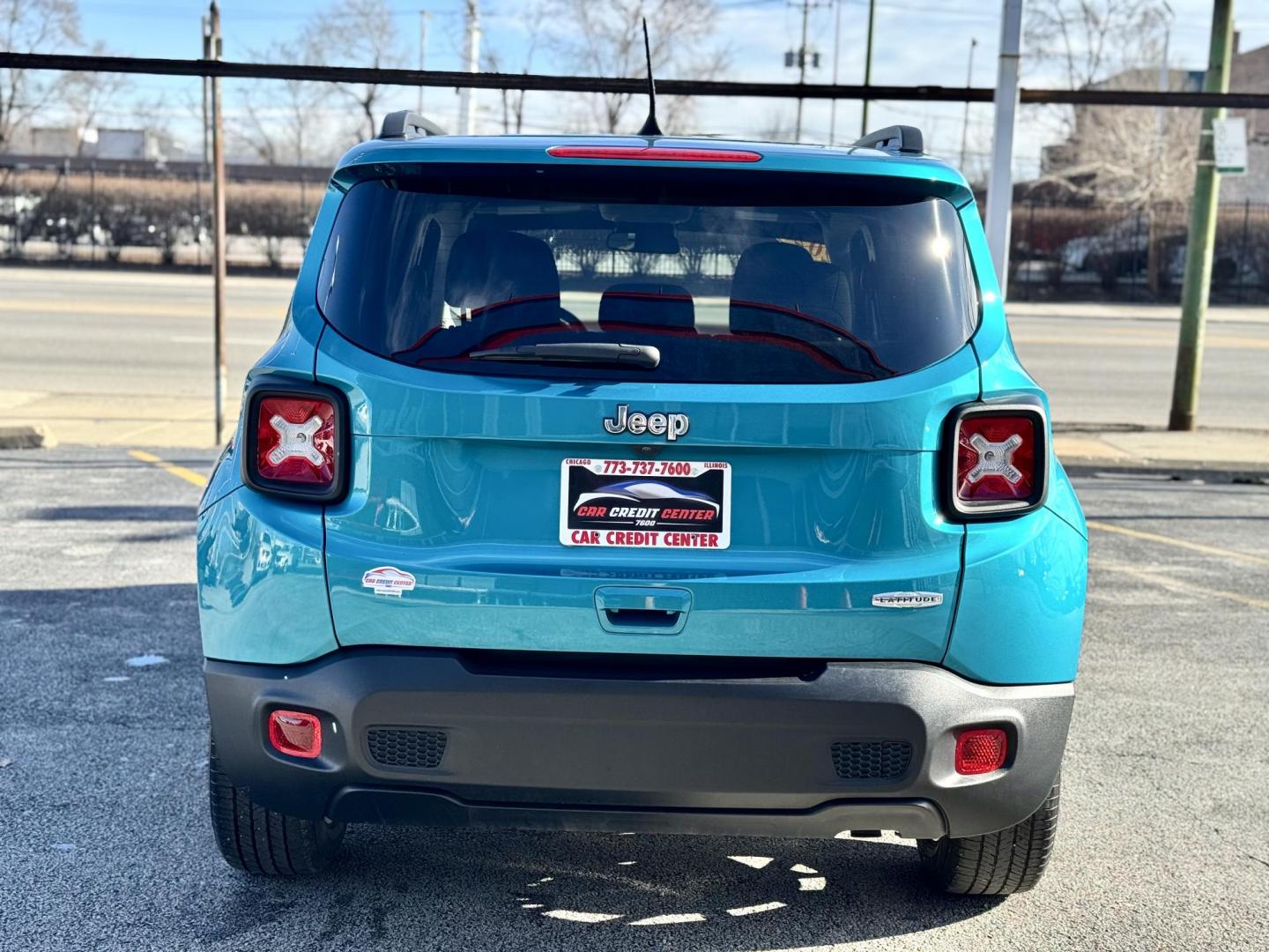 2020 TEAL Jeep Renegade Latitude (ZACNJABBXLP) with an 2.4L L4 DOHC 16V engine, 9A transmission, located at 7600 S Western Ave., Chicago, IL, 60620, (773) 918-3980, 0.000000, 0.000000 - Photo#3