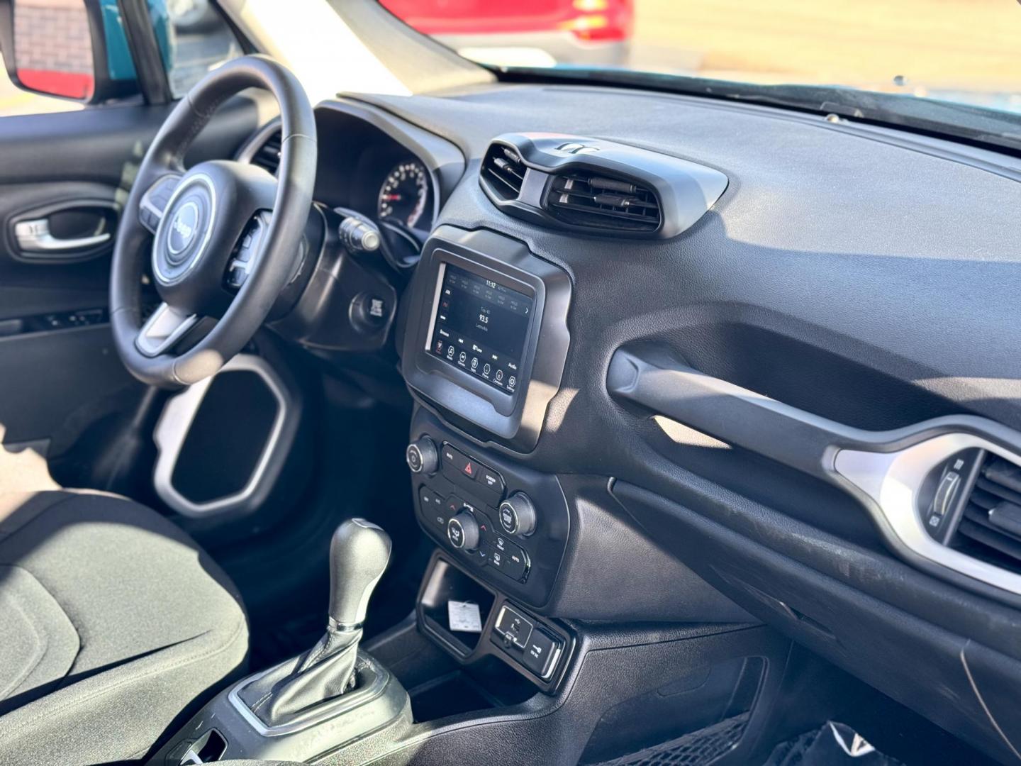 2020 TEAL Jeep Renegade Latitude (ZACNJABBXLP) with an 2.4L L4 DOHC 16V engine, 9A transmission, located at 7600 S Western Ave., Chicago, IL, 60620, (773) 918-3980, 0.000000, 0.000000 - Photo#11