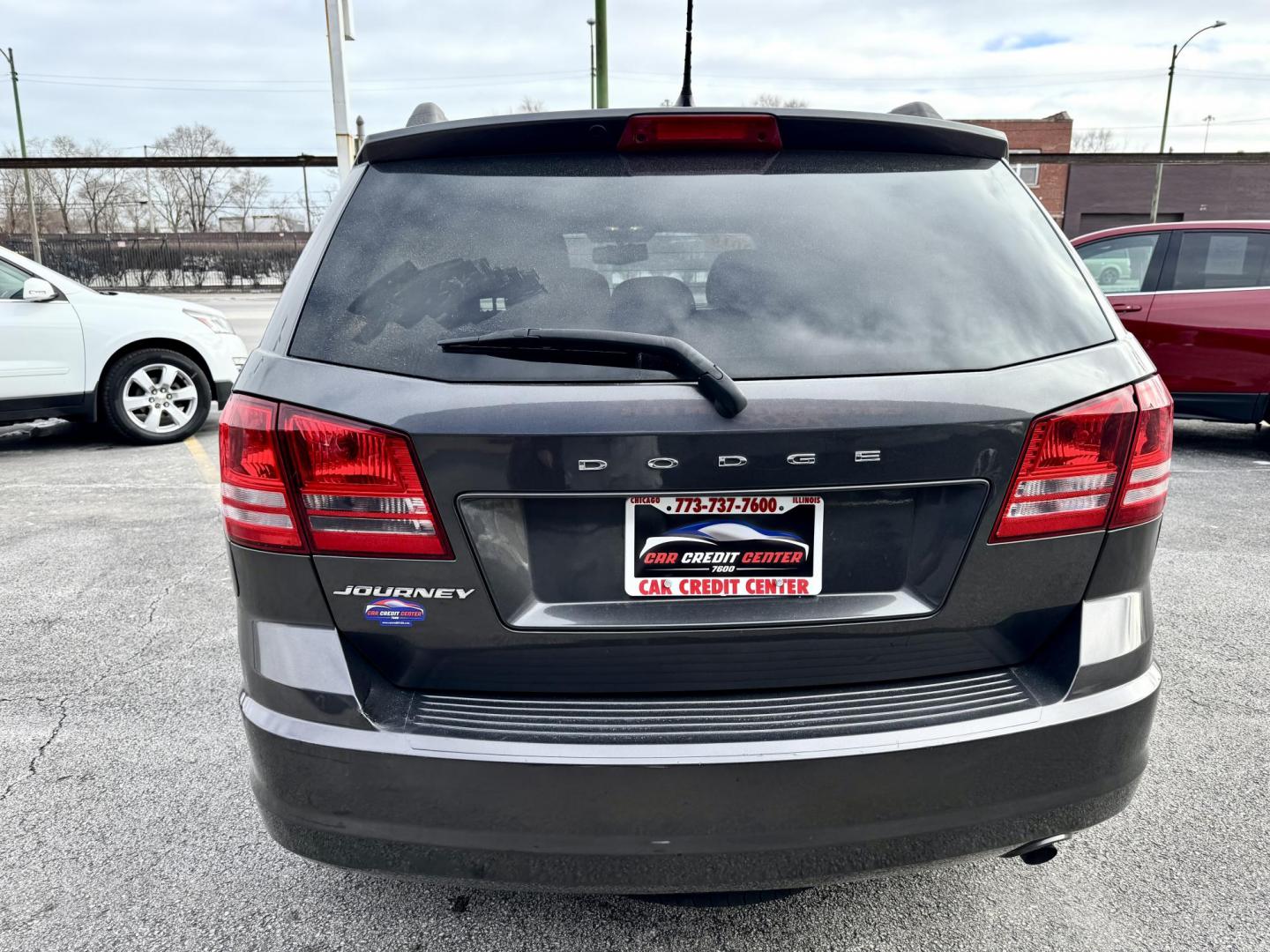 2016 GRAY Dodge Journey SE (3C4PDCAB1GT) with an 2.4L L4 DOHC 16V engine, 4A transmission, located at 7600 S Western Ave., Chicago, IL, 60620, (773) 918-3980, 0.000000, 0.000000 - Photo#3