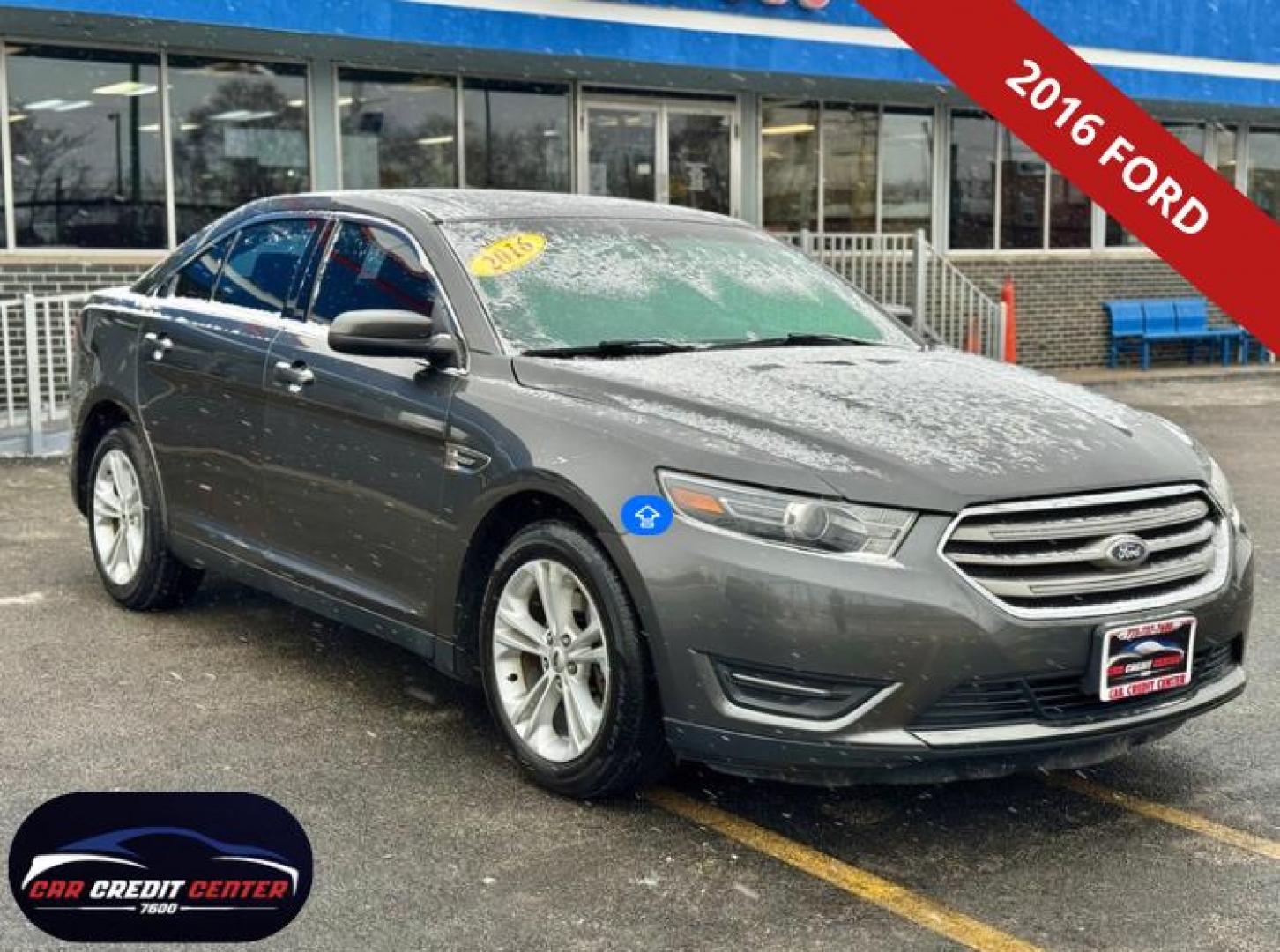 2016 GRAY Ford Taurus SEL FWD (1FAHP2E84GG) with an 3.5L V6 DOHC 24V engine, 6A transmission, located at 7600 S Western Ave., Chicago, IL, 60620, (773) 918-3980, 0.000000, 0.000000 - Photo#0