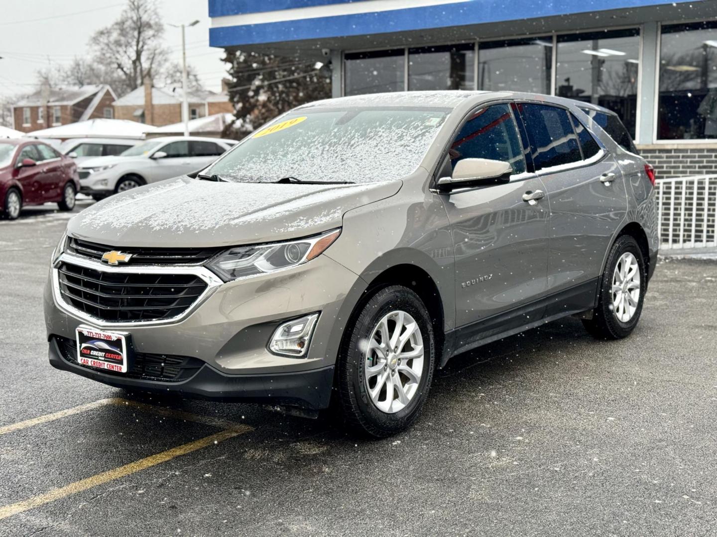 2019 TAN Chevrolet Equinox LT AWD (3GNAXUEV0KS) with an 1.5L L4 DOHC 16V TURBO engine, 6A transmission, located at 7600 S Western Ave., Chicago, IL, 60620, (773) 918-3980, 0.000000, 0.000000 - Photo#2