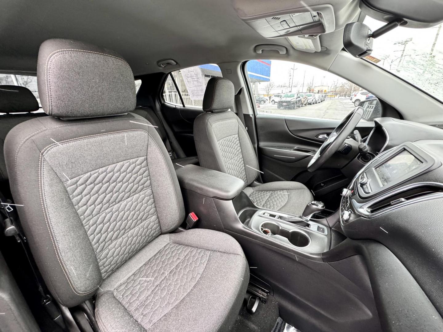 2019 TAN Chevrolet Equinox LT AWD (3GNAXUEV0KS) with an 1.5L L4 DOHC 16V TURBO engine, 6A transmission, located at 7600 S Western Ave., Chicago, IL, 60620, (773) 918-3980, 0.000000, 0.000000 - Photo#11