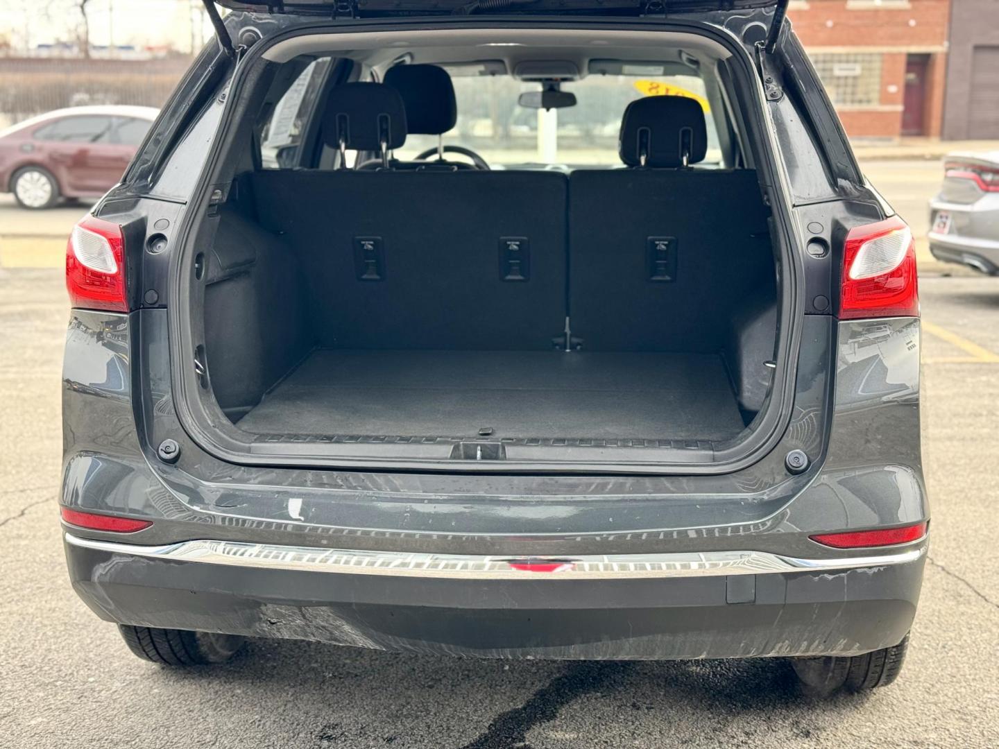 2018 GREEN Chevrolet Equinox LT 2WD (2GNAXJEV6J6) with an 1.5L L4 DIR DOHC 16V TURBO engine, 6A transmission, located at 7600 S Western Ave., Chicago, IL, 60620, (773) 918-3980, 0.000000, 0.000000 - Photo#4