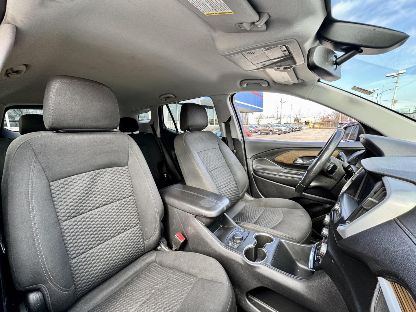 2019 BLUE GMC Terrain SLE (3GKALMEV1KL) with an 1.4L L4 DOHC 16V TURBO engine, 6A transmission, located at 7600 S Western Ave., Chicago, IL, 60620, (773) 918-3980, 0.000000, 0.000000 - Photo#8