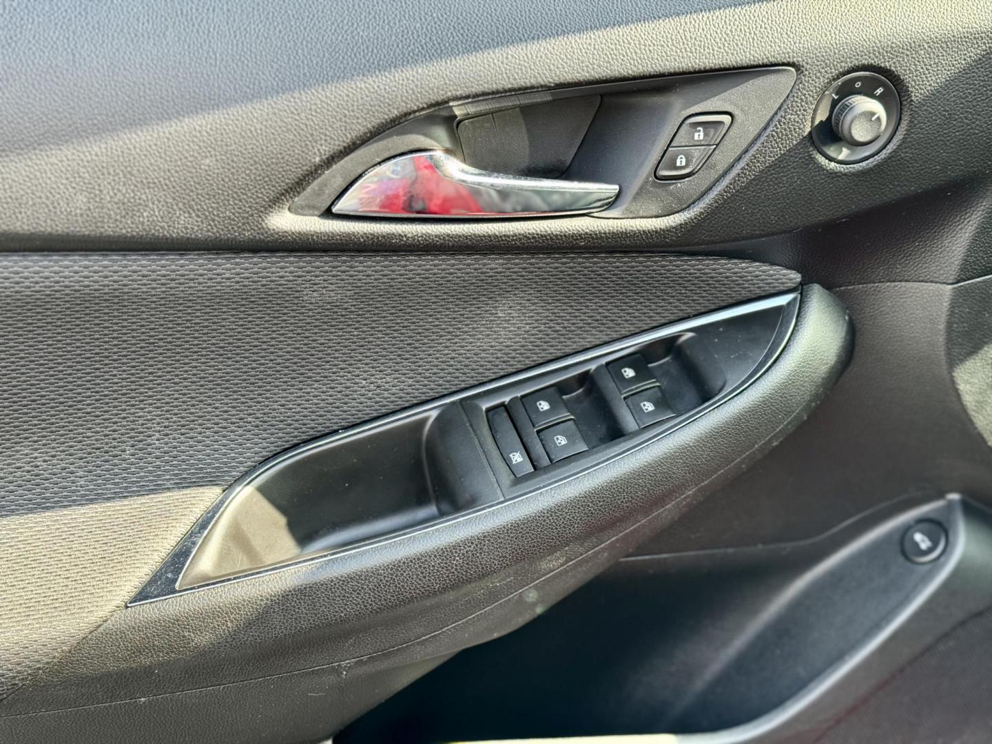 2019 RED Chevrolet Cruze LS Auto (1G1BC5SM9K7) with an 1.4L L4 DOHC 16V TURBO engine, 6A transmission, located at 7600 S Western Ave., Chicago, IL, 60620, (773) 918-3980, 0.000000, 0.000000 - Photo#6