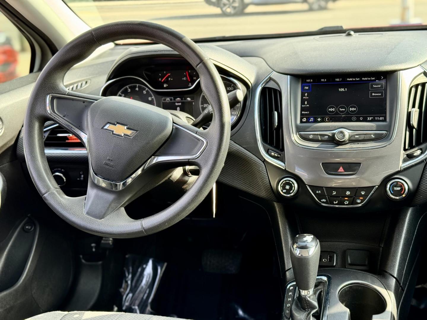 2019 RED Chevrolet Cruze LS Auto (1G1BC5SM9K7) with an 1.4L L4 DOHC 16V TURBO engine, 6A transmission, located at 7600 S Western Ave., Chicago, IL, 60620, (773) 918-3980, 0.000000, 0.000000 - Photo#9