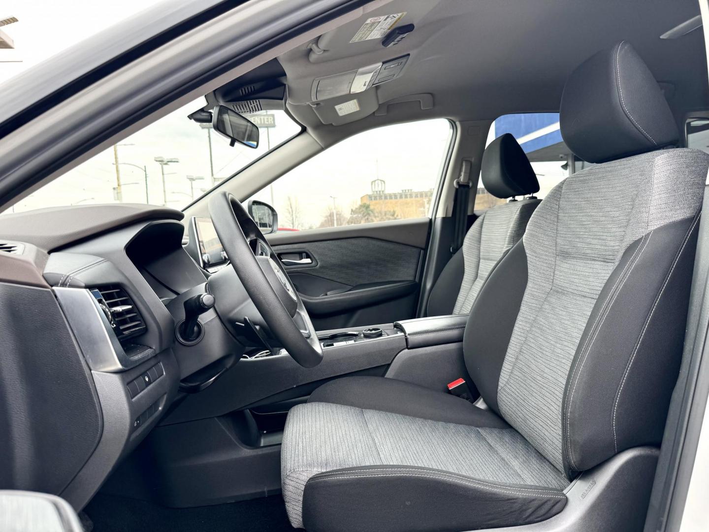 2021 SILVER Nissan Rogue SV AWD (JN8AT3BB5MW) with an 2.5L L4 DOHC 16V engine, CVT transmission, located at 7600 S Western Ave., Chicago, IL, 60620, (773) 918-3980, 0.000000, 0.000000 - Photo#7