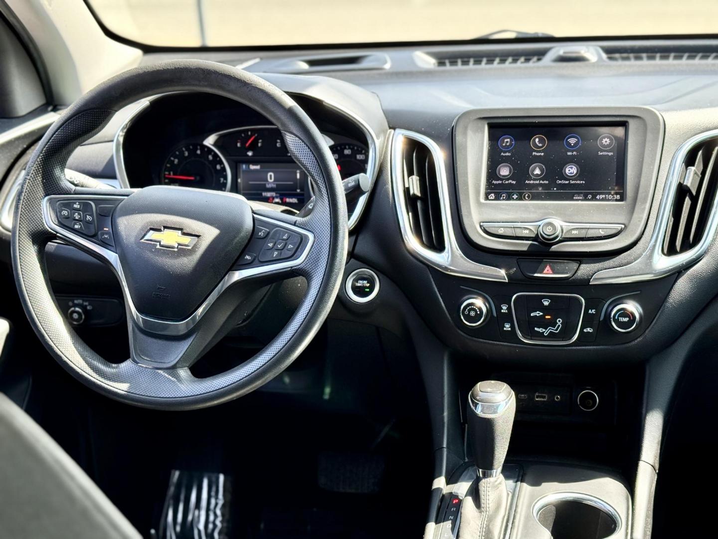 2021 BLACK Chevrolet Equinox LT 1.5 2WD (2GNAXKEV5M6) with an 1.5L L4 DIR DOHC 16V TURBO engine, 6A transmission, located at 7600 S Western Ave., Chicago, IL, 60620, (773) 918-3980, 0.000000, 0.000000 - Photo#9