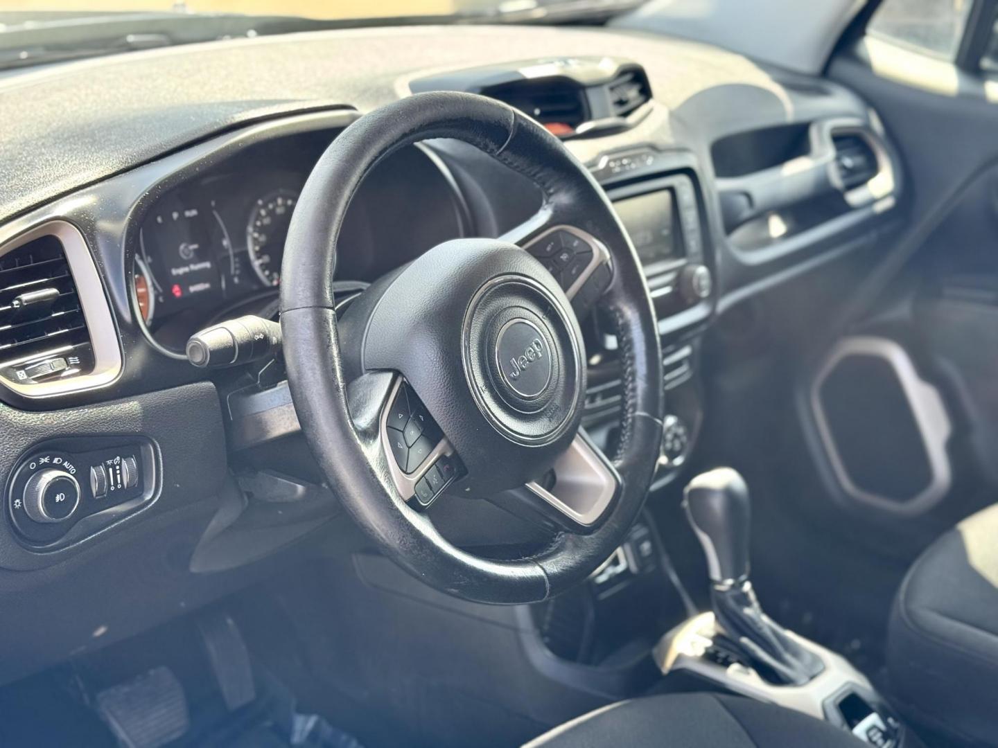 2017 BLACK Jeep Renegade Latitude FWD (ZACCJABB8HP) with an 2.4L L4 DOHC 16V engine, 6M transmission, located at 7600 S Western Ave., Chicago, IL, 60620, (773) 918-3980, 0.000000, 0.000000 - Photo#5