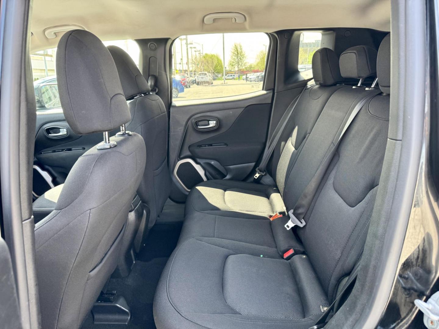 2017 BLACK Jeep Renegade Latitude FWD (ZACCJABB8HP) with an 2.4L L4 DOHC 16V engine, 6M transmission, located at 7600 S Western Ave., Chicago, IL, 60620, (773) 918-3980, 0.000000, 0.000000 - Photo#8