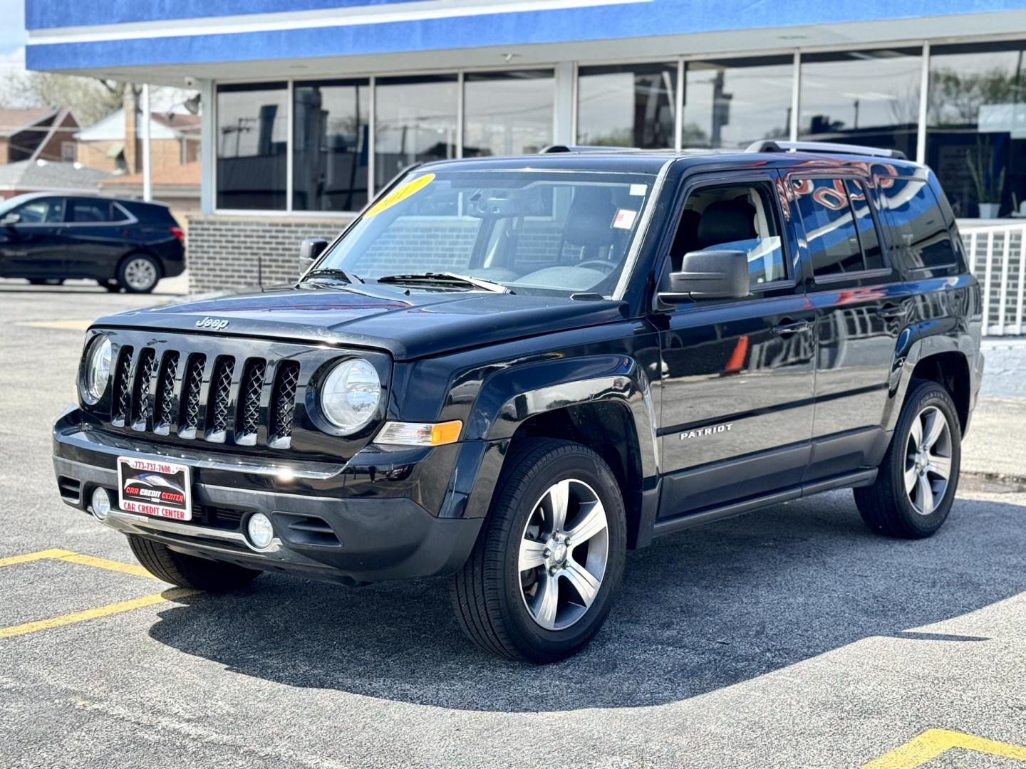 2017 BLACK Jeep Patriot Latitude 4WD (1C4NJRFB8HD) with an 2.4L L4 DOHC 16V engine, located at 7600 S Western Ave., Chicago, IL, 60620, (773) 918-3980, 0.000000, 0.000000 - Photo#2