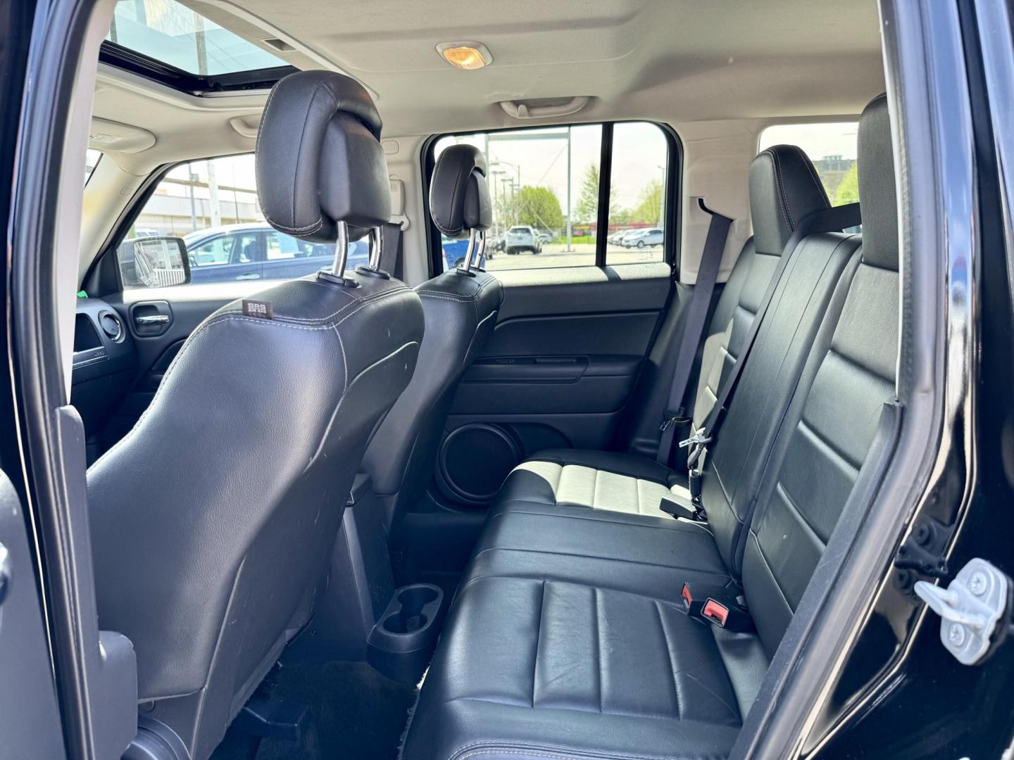2017 BLACK Jeep Patriot Latitude 4WD (1C4NJRFB8HD) with an 2.4L L4 DOHC 16V engine, located at 7600 S Western Ave., Chicago, IL, 60620, (773) 918-3980, 0.000000, 0.000000 - Photo#6