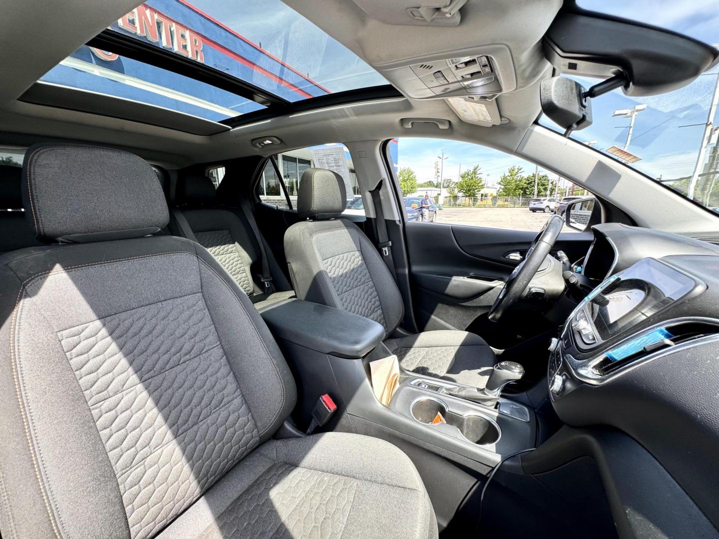2021 BLACK Chevrolet Equinox LT 2WD (3GNAXKEV4ML) with an 1.5L L4 DOHC 16V TURBO engine, 6A transmission, located at 7600 S Western Ave., Chicago, IL, 60620, (773) 918-3980, 0.000000, 0.000000 - Photo#12