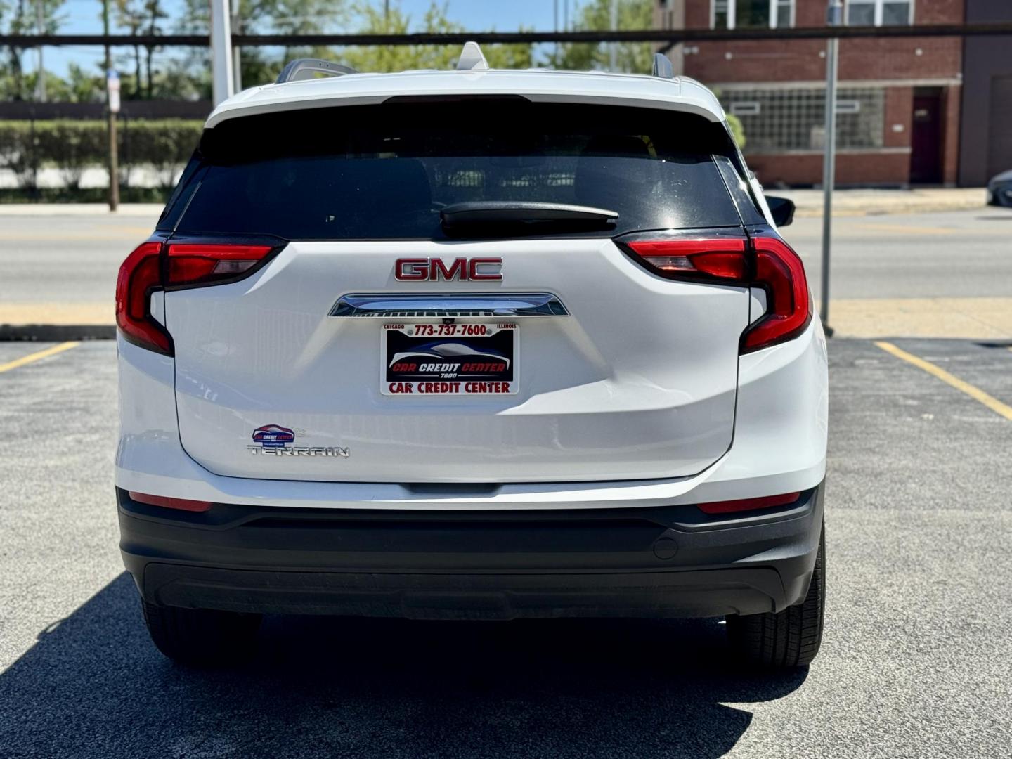 2020 WHITE GMC Terrain SLE (3GKALMEV5LL) with an 1.4L L4 DOHC 16V TURBO engine, 6A transmission, located at 7600 S Western Ave., Chicago, IL, 60620, (773) 918-3980, 0.000000, 0.000000 - Photo#3