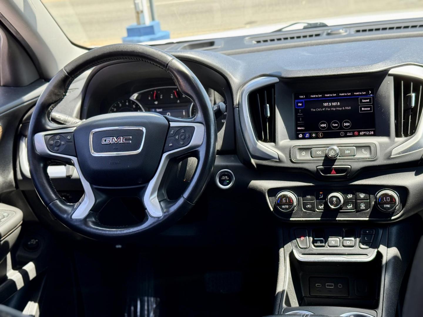 2020 WHITE GMC Terrain SLE (3GKALMEV5LL) with an 1.4L L4 DOHC 16V TURBO engine, 6A transmission, located at 7600 S Western Ave., Chicago, IL, 60620, (773) 918-3980, 0.000000, 0.000000 - Photo#9