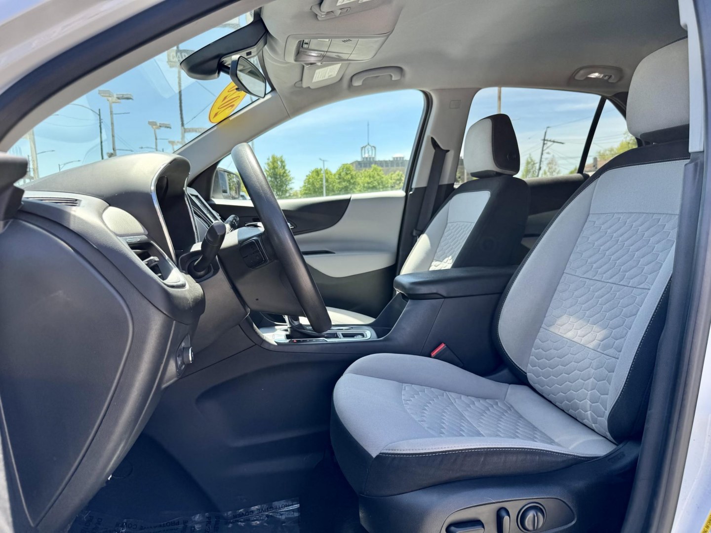 2020 WHITE Chevrolet Equinox LS 1.5 AWD (3GNAXSEV5LS) with an 1.5L L4 DOHC 16V TURBO engine, 6A transmission, located at 7600 S Western Ave., Chicago, IL, 60620, (773) 918-3980, 0.000000, 0.000000- Photo#7