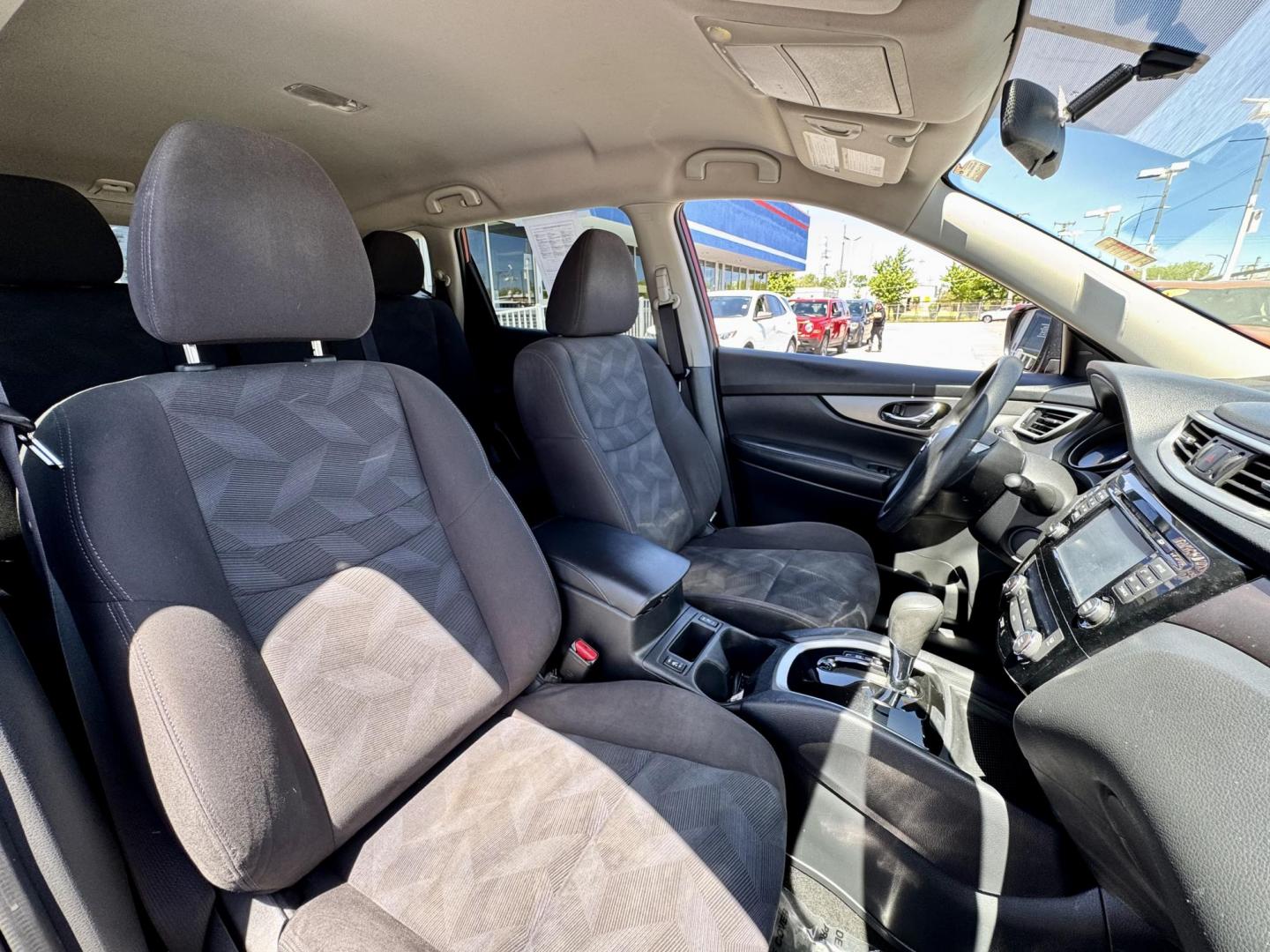 2016 RED Nissan Rogue SV AWD (KNMAT2MV6GP) with an 2.5L L4 DOHC 16V engine, CVT transmission, located at 7600 S Western Ave., Chicago, IL, 60620, (773) 918-3980, 0.000000, 0.000000 - Photo#11