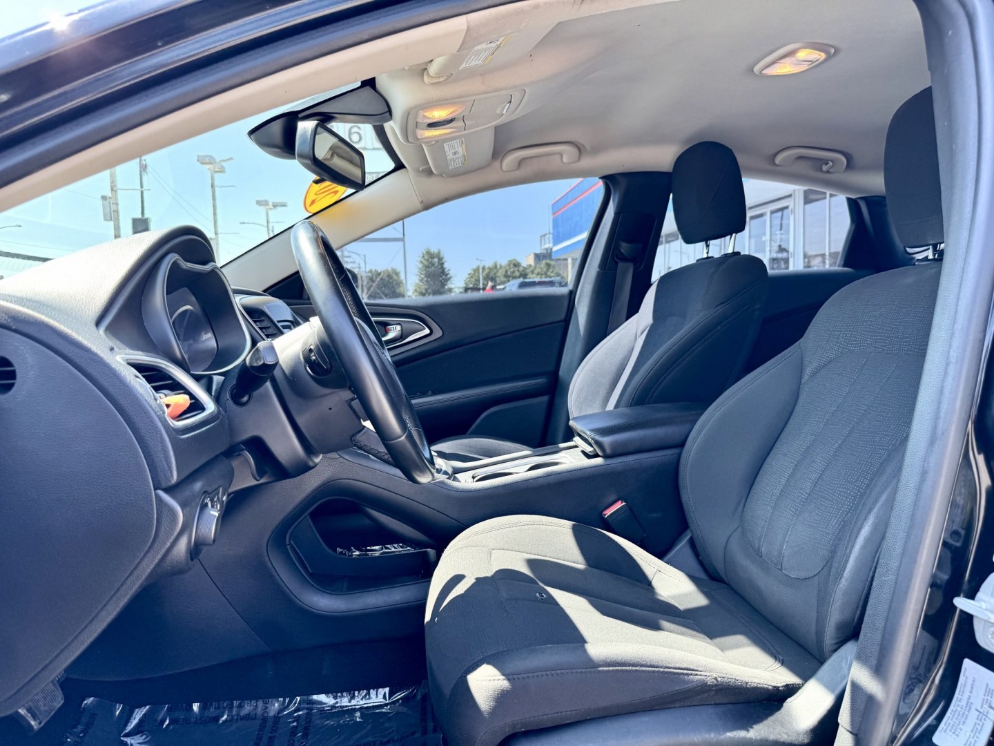 2016 BLACK Chrysler 200 Limited (1C3CCCAB8GN) with an 2.4L L4 DOHC 16V engine, 9A transmission, located at 7600 S Western Ave., Chicago, IL, 60620, (773) 918-3980, 0.000000, 0.000000- Photo#5