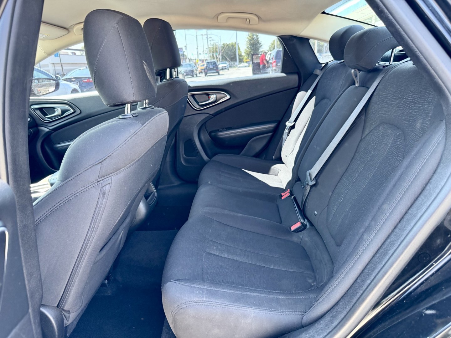 2016 BLACK Chrysler 200 Limited (1C3CCCAB8GN) with an 2.4L L4 DOHC 16V engine, 9A transmission, located at 7600 S Western Ave., Chicago, IL, 60620, (773) 918-3980, 0.000000, 0.000000- Photo#6