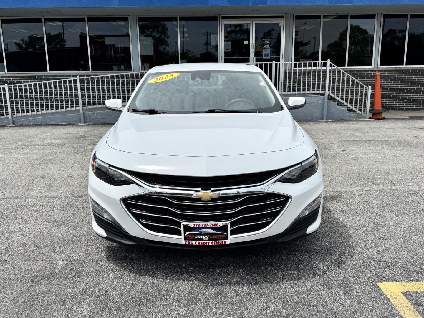 2023 WHITE Chevrolet Malibu 1LT (1G1ZD5ST2PF) with an 1.5L L4 DOHC 16V engine, 6A transmission, located at 7600 S Western Ave., Chicago, IL, 60620, (773) 918-3980, 0.000000, 0.000000 - Photo#1
