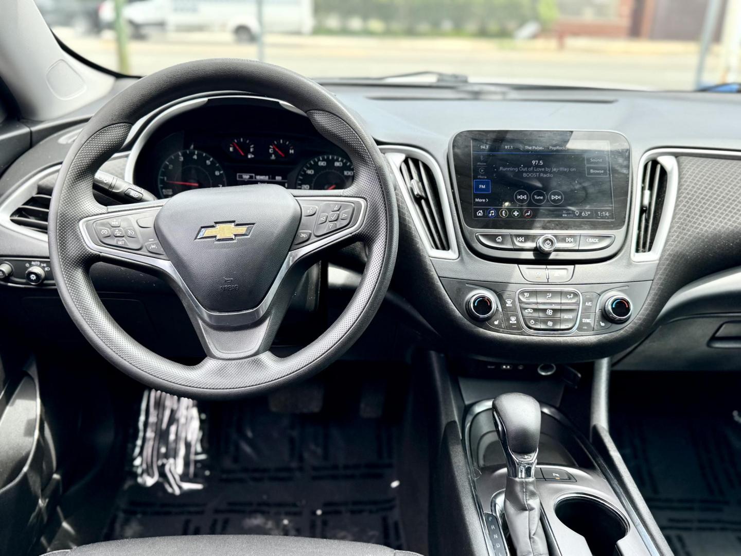 2023 WHITE Chevrolet Malibu 1LT (1G1ZD5ST2PF) with an 1.5L L4 DOHC 16V engine, 6A transmission, located at 7600 S Western Ave., Chicago, IL, 60620, (773) 918-3980, 0.000000, 0.000000 - Photo#8