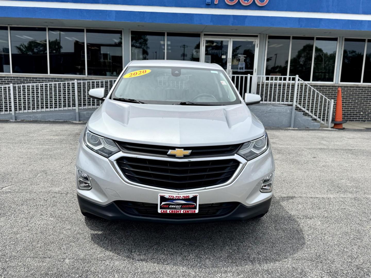 2020 GRAY Chevrolet Equinox LT 2WD (2GNAXJEV8L6) with an 1.5L L4 DIR DOHC 16V TURBO engine, 6A transmission, located at 7600 S Western Ave., Chicago, IL, 60620, (773) 918-3980, 0.000000, 0.000000 - Photo#1