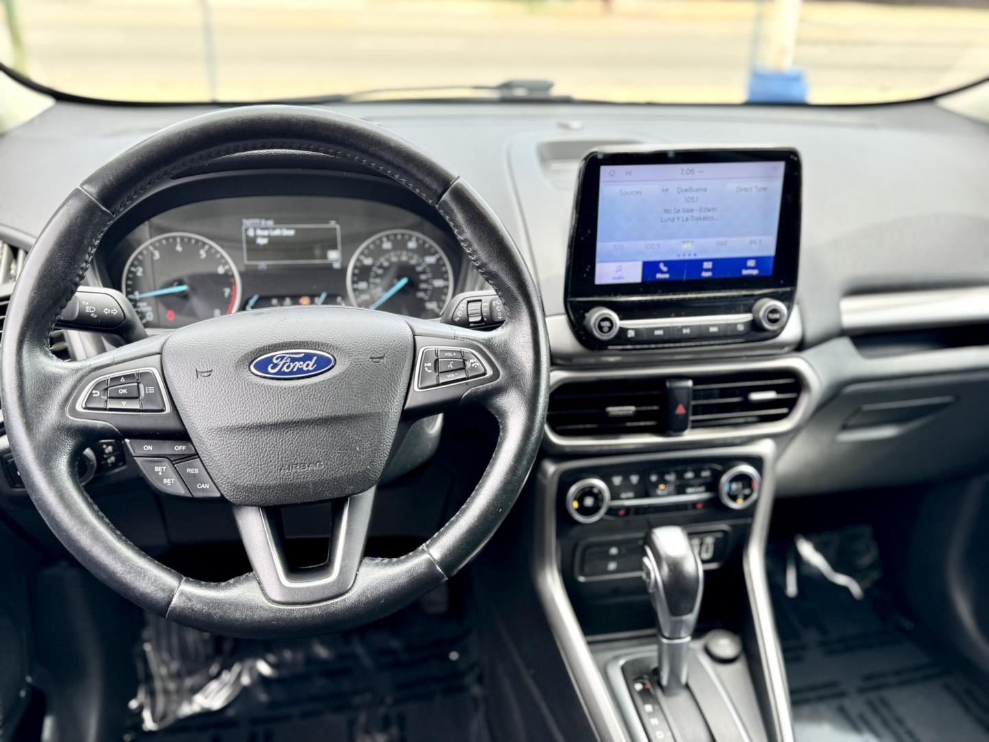 2020 WHITE Ford EcoSport SE (MAJ3S2GE2LC) with an 1.0L L3 engine, 6A transmission, located at 7600 S Western Ave., Chicago, IL, 60620, (773) 918-3980, 0.000000, 0.000000 - Photo#8
