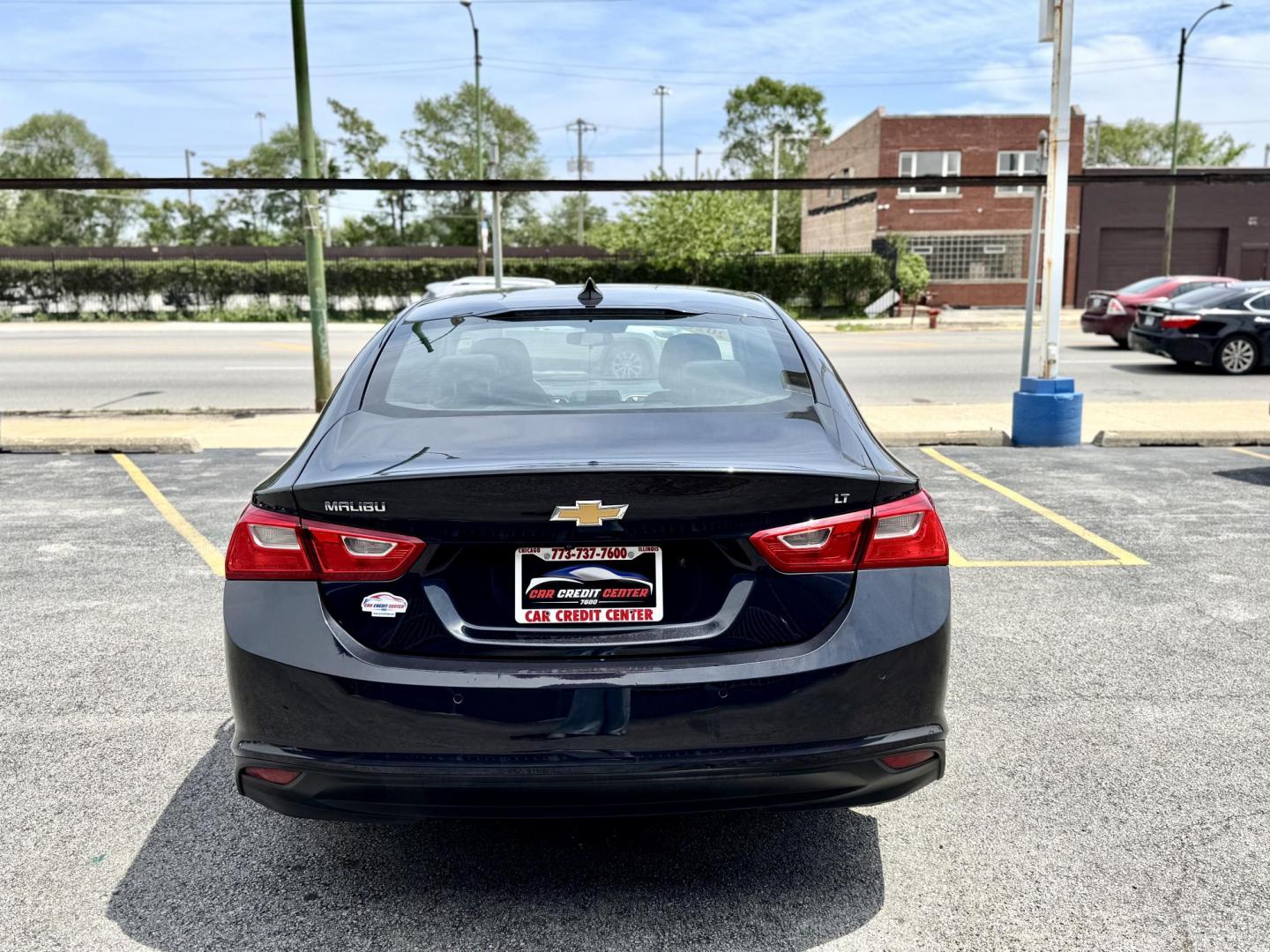 2023 GRAY Chevrolet Malibu 1LT (1G1ZD5ST4PF) with an 1.5L L4 DOHC 16V engine, 6A transmission, located at 7600 S Western Ave., Chicago, IL, 60620, (773) 918-3980, 0.000000, 0.000000 - Photo#3