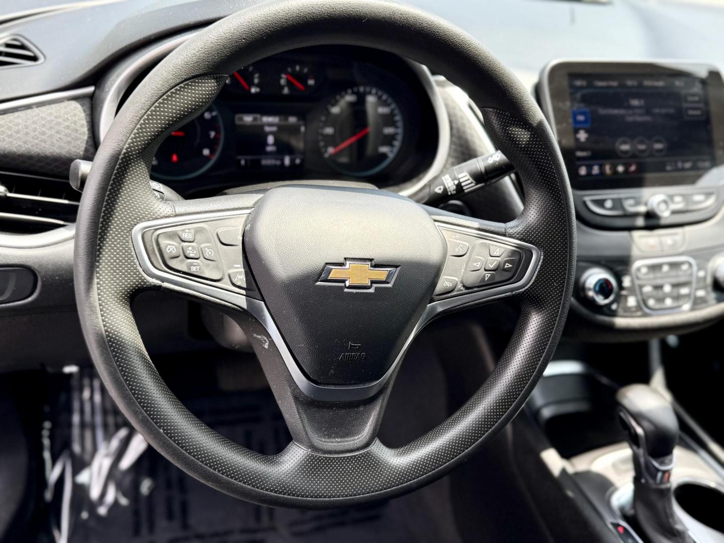 2023 GRAY Chevrolet Malibu 1LT (1G1ZD5ST2PF) with an 1.5L L4 DOHC 16V engine, 6A transmission, located at 7600 S Western Ave., Chicago, IL, 60620, (773) 918-3980, 0.000000, 0.000000 - Photo#5