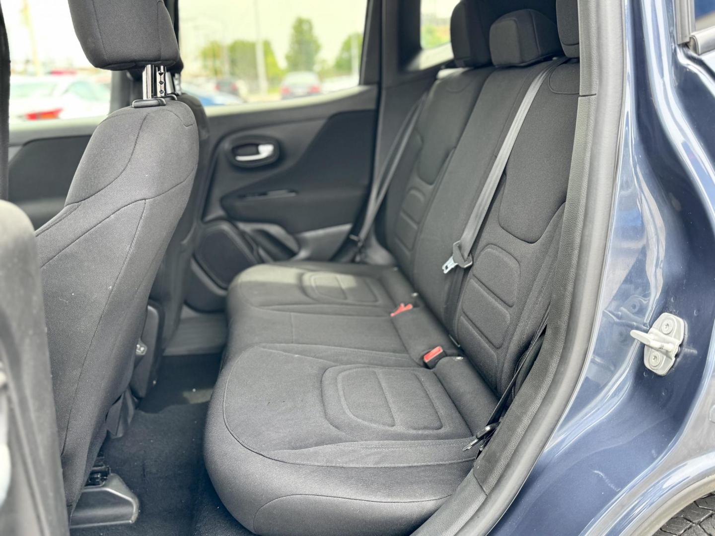 2021 BLUE Jeep Renegade Latitude (ZACNJCBB6MP) with an 2.4L L4 DOHC 16V engine, 9A transmission, located at 7600 S Western Ave., Chicago, IL, 60620, (773) 918-3980, 0.000000, 0.000000 - Photo#7