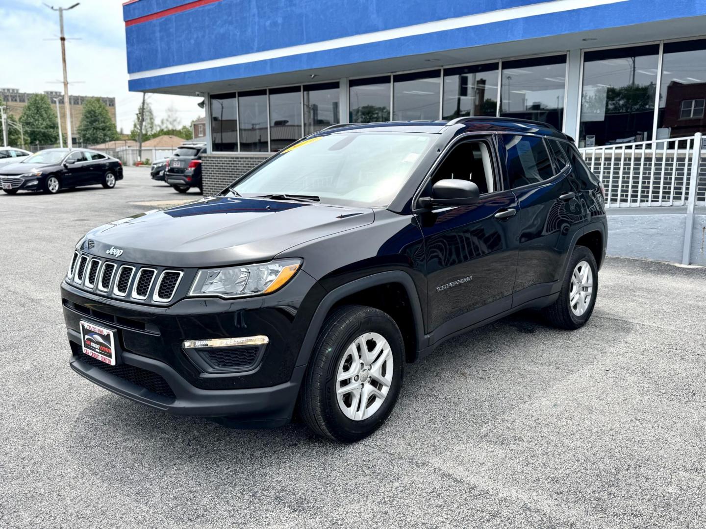 2019 BLACK Jeep Compass Sport 4WD (3C4NJDAB4KT) with an 2.4L L4 DOHC 16V engine, 6M transmission, located at 7600 S Western Ave., Chicago, IL, 60620, (773) 918-3980, 0.000000, 0.000000 - Photo#2