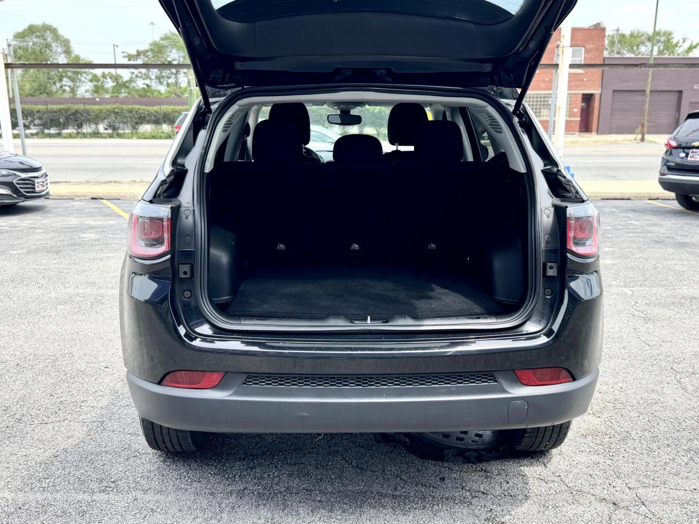 2019 BLACK Jeep Compass Sport 4WD (3C4NJDAB4KT) with an 2.4L L4 DOHC 16V engine, 6M transmission, located at 7600 S Western Ave., Chicago, IL, 60620, (773) 918-3980, 0.000000, 0.000000 - Photo#4