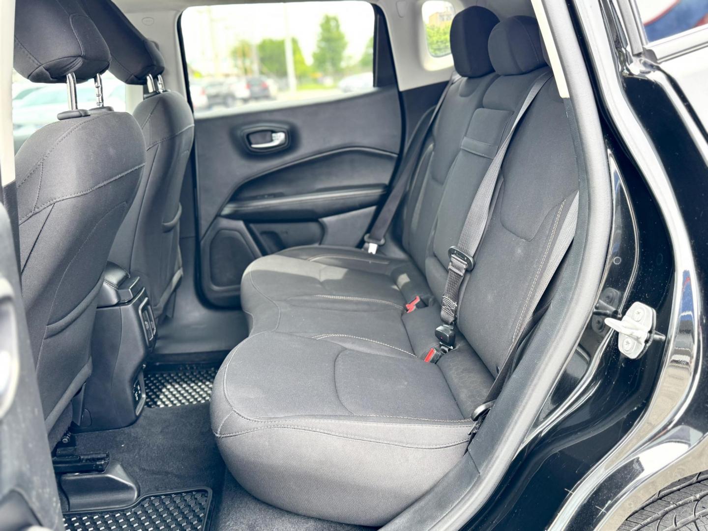 2019 BLACK Jeep Compass Sport 4WD (3C4NJDAB4KT) with an 2.4L L4 DOHC 16V engine, 6M transmission, located at 7600 S Western Ave., Chicago, IL, 60620, (773) 918-3980, 0.000000, 0.000000 - Photo#7